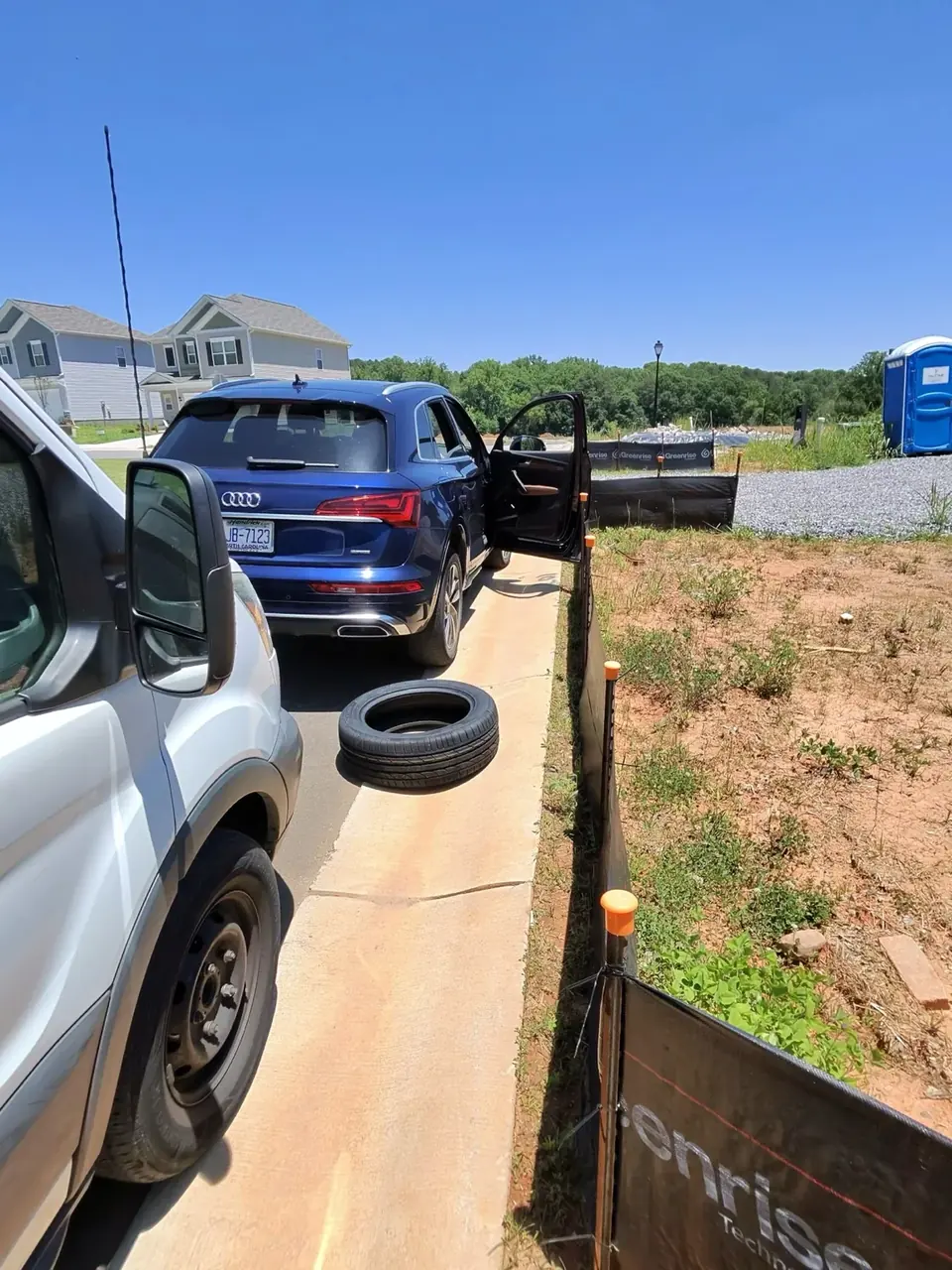 Mobile customer tire service