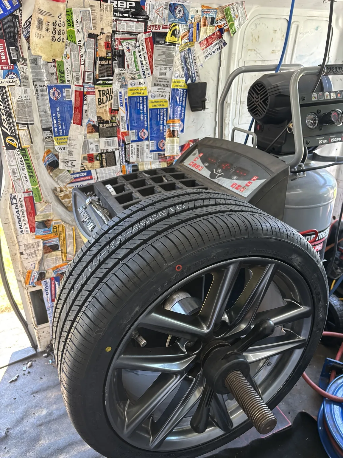 TireXpress wheel and tire balancing service